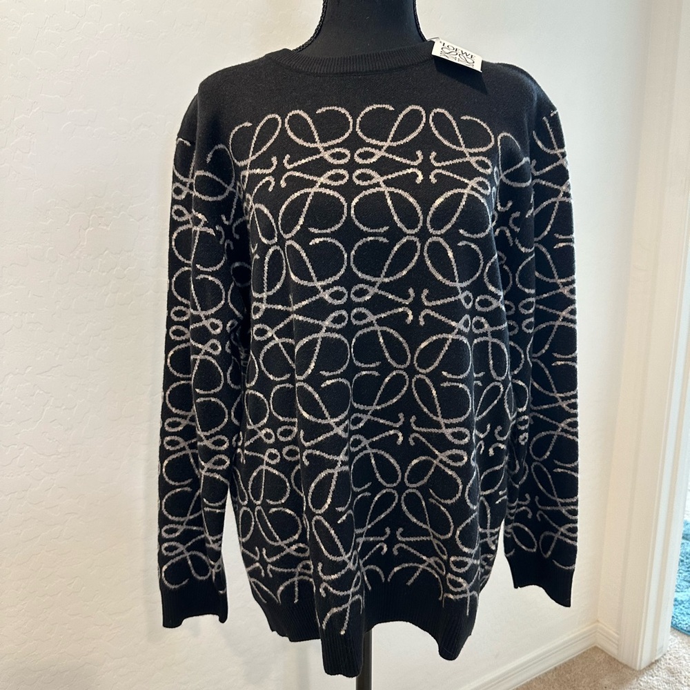 Loewe-like Ivory Swirl Pullover Sweater